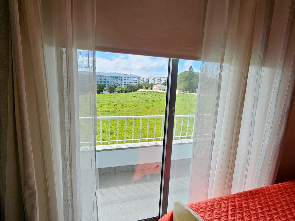 Oportunidade Única! Moradia com Afetação a Serviços, a Funcionar como Lar de Idosos Licenciado em Porto Salvo, Oeiras -  Moradia + Trespasse - Image 16